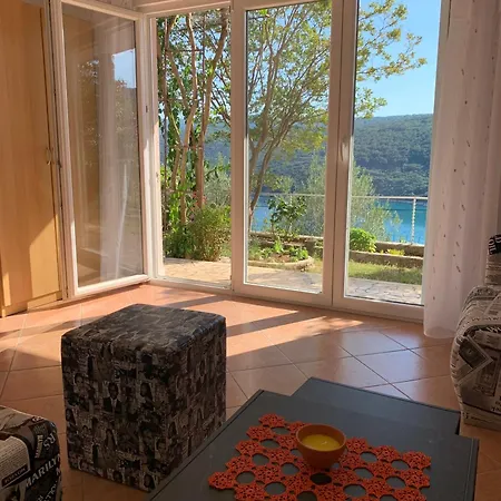 Apartament With Parking Space Rabac, Labin - 7410 *
