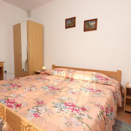 With Parking Space Rabac, Labin - 7410 Apartament